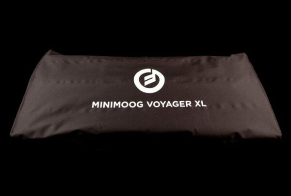 minimoog voyager xl dust cover fullw 1