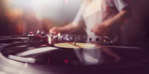 AdobeStock_573546689-scaled