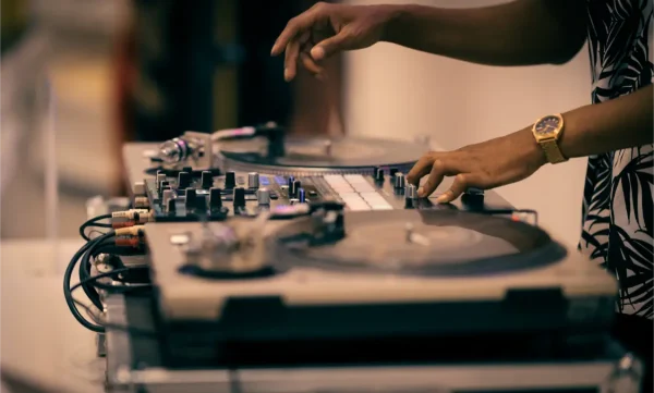 Dj-profesional-live7-1