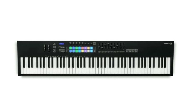 668087-1-1 Novation Launchkey 88 MK3 - Imagen 1