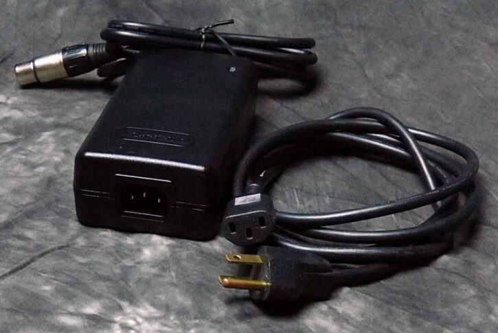 API 500-8B: Lunchbox con 8 slots para Serie 500 - Imagen 3