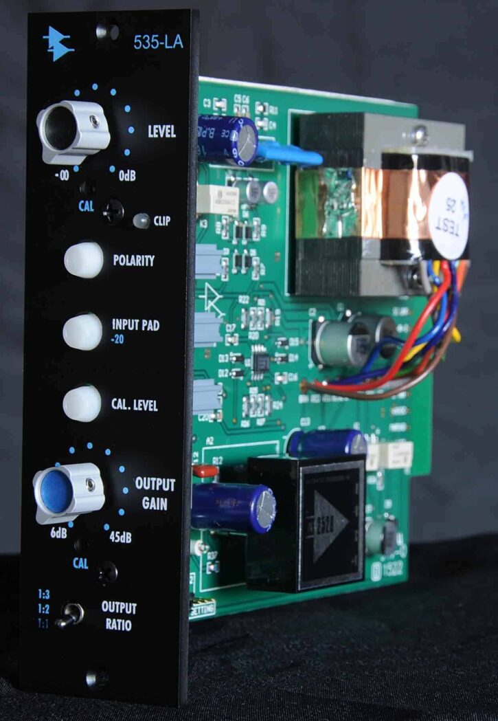 API 535-LA: Módulo Amp. de Línea – Serie 500 - Imagen 3
