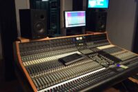 API Legacy Plus Console: All Discrete Console - Imagen 2
