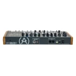 Arturia Minibrute 2 Negro — vista trasera