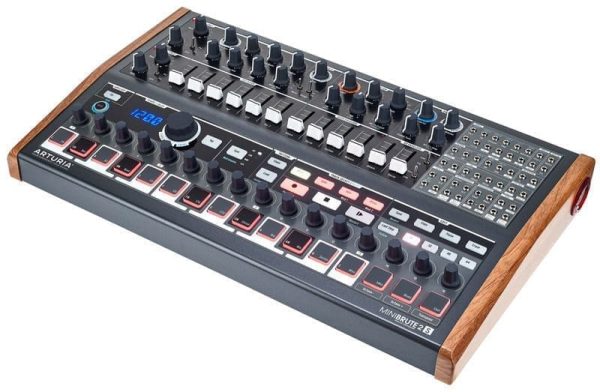 Arturia Minibrute 2S - Imagen 1