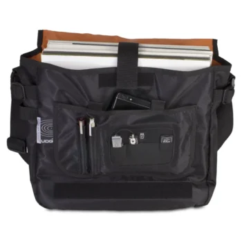 bolsa-udg-u9450blor-ultimate-courierbag-black-orange-inside-2