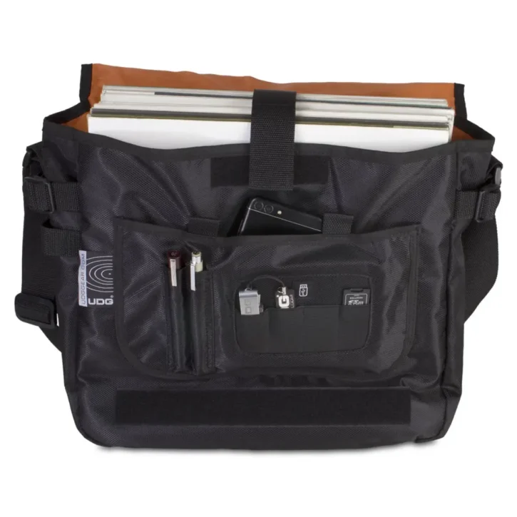 UDG U9450Bl/Or Courierbag Negro, Naranja Inside - Imagen 1