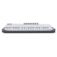 Decksaver Novation Launchkey37 Mk3 Cover (Light) - Imagen 3