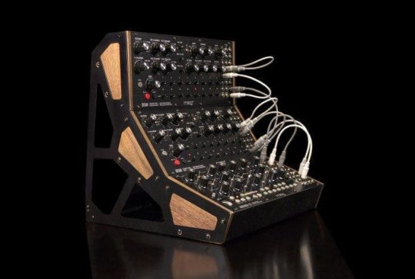 MOOG 3 Tier rack para x2 mother 32 - Imagen 2