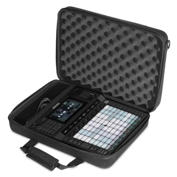 UDG U8478Bl Creator Akai Forcé Hardcase Negro - Imagen 4