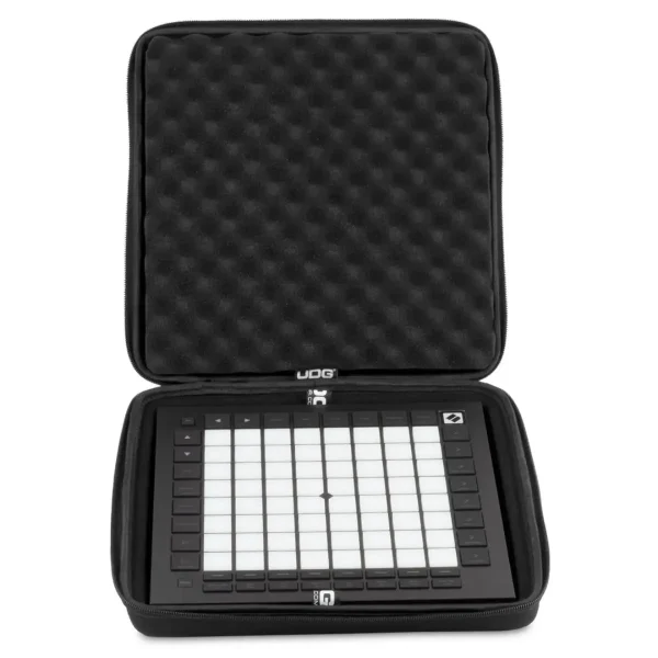 UDG U8484Bl Creator Novation Launchpad Pro Mk3 Hardcase Negro - Imagen 3