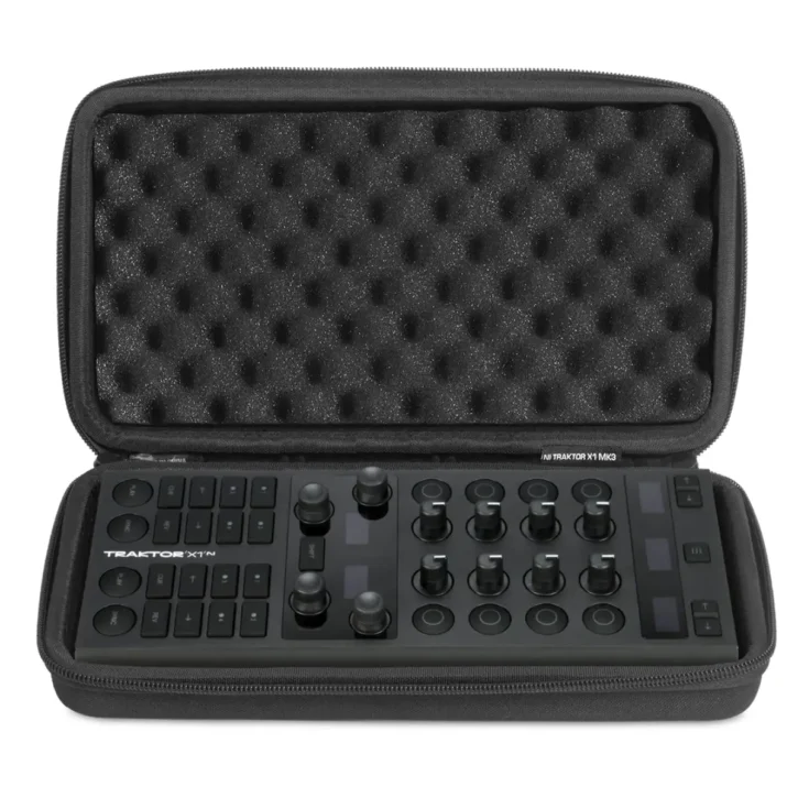 UDG U8503Bl Creator Ni Traktor Mk3 Harcase Negro - Imagen 3