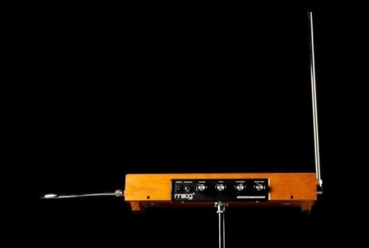 MOOG Theremin etherwave color madera - Imagen 2
