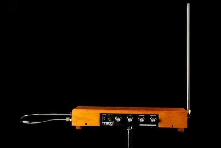 MOOG Theremin etherwave color madera - Imagen 4