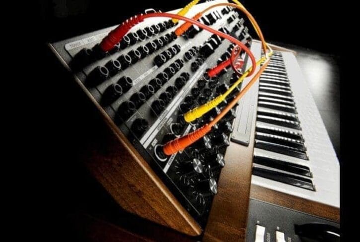 MOOG Voyager XL - Imagen 3