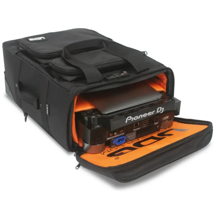 UDG U9024Bl/Or Producer Backpack Trolley Negro/Naranja - Imagen 3