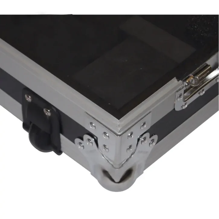 Flight Case Allen&Heath QU-16/SQ5/ Behringer X32PRODUCER Plata (Trolley y Ruedas) - Imagen 7