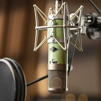 universal-audio-recording-microphone-switch-bock-251