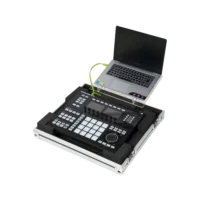 Flight Case Ultra Delgado Controlador Midi Live Akai APC64 NI MASCHINE STUDIO (Soporte Metacrilato) - Imagen 7
