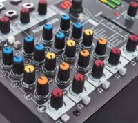 Allen & Heath Zed-6Fx - Imagen 2