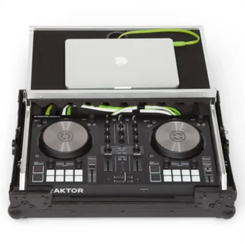 flight-case-WMCPRO4MBK_S2MK3_03