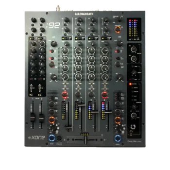 xone-92-la-mesa-dj-de-allen-and-heath-es-la-emblematica-con-un-sonido-de-epoca-vista-arriba-1