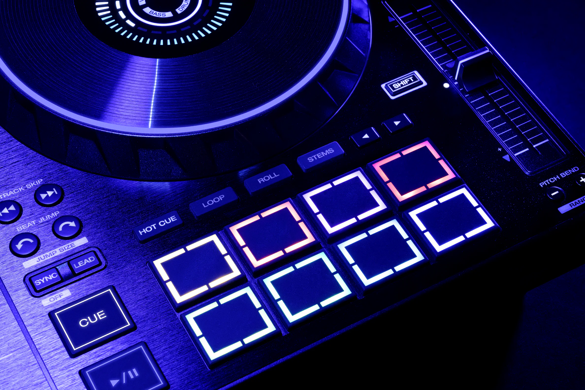 Pads MPCe multizona de la Denon DJ PRIME 4 G2