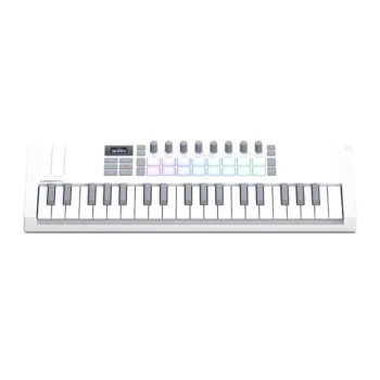 novation-lkmini37-mk4wh-03